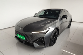 长安UNI-V 2022款 1.5T 尊贵型