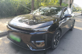 吉利银河 银河L6 2024款 125km PLUS 龙腾版
