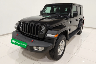 Jeep 牧马人 2021款 2.0T 撒哈拉四门版