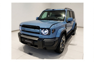 iCAR V27 2026款 200KM四驱猎鹰700