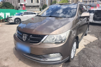 宝骏730 2016款 1.5L 手动舒适型 7座 国V