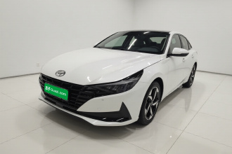 现代 伊兰特 2021款 1.5L CVT LUX尊贵版