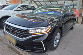 大众 帕萨特新能源 2025款 430PHEV 混动商务版