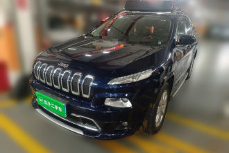 Jeep 自由光 2017款 2.4L 优越版