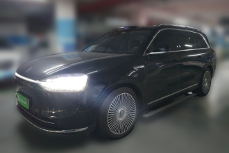 鸿蒙智行 问界M9 2024款 增程 Ultra版 42kWh 6座版