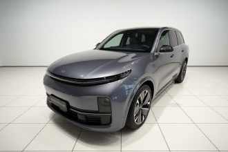 理想汽车 理想L8 2025款 Ultra 智能焕新版