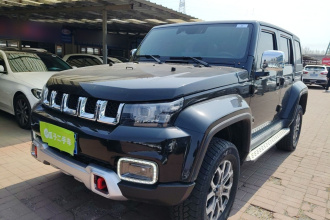 北京越野 北京BJ40 2023款 2.0T 自动四驱城市猎人版侠客型