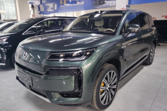 腾势N9 2025款 旗舰型