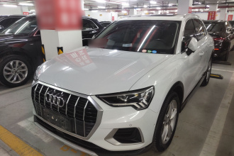 奥迪Q3 2021款 35 TFSI 时尚致雅型