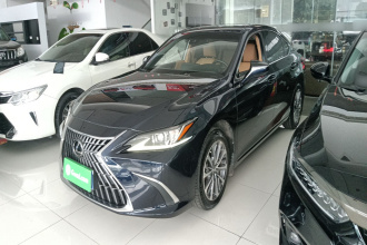 雷克萨斯ES 2021款 200 卓越版