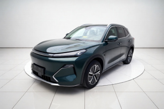 吉利银河 银河星舰7 EM-i 2026款 135km 领航版