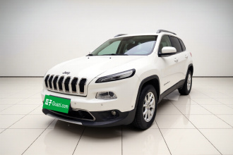Jeep 自由光 2016款 2.4L 专业智能版