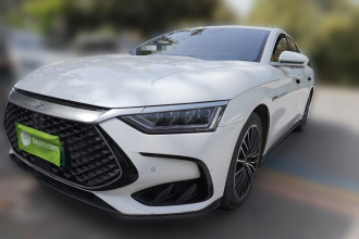 比亚迪 汉 2023款 DM-i 冠军版 121KM 尊荣型