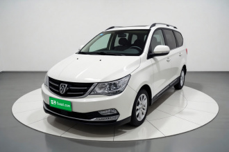 宝骏730 2016款 1.5L 手动豪华型 7座