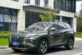 现代 2021款 途胜L 1.5T DCT LUX尊贵版
