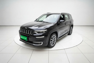 Jeep 大指挥官 2018款 2.0T 四驱尊享版