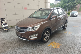 宝骏560 2016款 1.8L iAMT豪华型