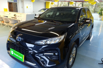 丰田 威兰达 2023款 双擎 2.5L E-CVT两驱都市版