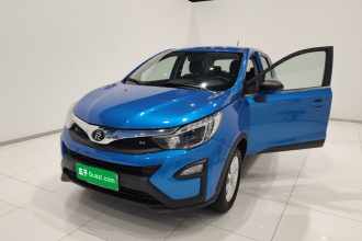 比亚迪 元 2017款 1.5L 自动酷炫时尚型