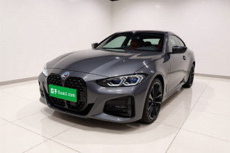 宝马4系 2022款 改款二 430i M运动曜夜套装