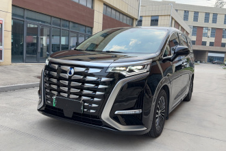 腾势D9 2024款 DM-i 1050 尊享型