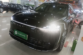 鸿蒙智行 问界M9 2024款 增程 Ultra版 42kWh 6座版