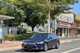 雷克萨斯ES 2020款 260 卓越版