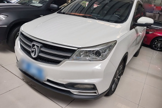 宝骏730 2021款 1.5T CVT时尚型 7座