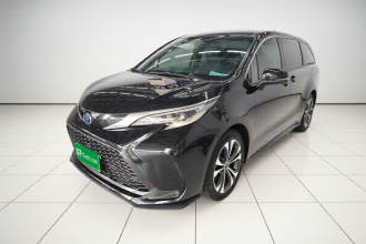 丰田 格瑞维亚 2022款 2.5L混动 旗舰版
