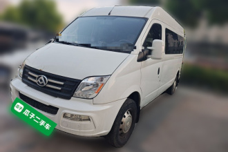 上汽大通MAXUS 新途V80 2023款 2.0T AMT经典傲运通长轴中顶6/7/8/9座