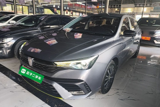 荣威i5 2021款 改款 1.5L CVT钻石版