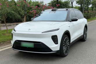蔚来ES8 2023款 75kWh 行政版