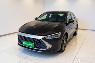 比亚迪 秦PLUS 2021款 DM-i 120KM 尊贵型