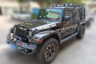 Jeep 牧马人 2015款 3.0L Sahara 四门版