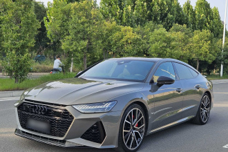 奥迪A7 2022款 55 TFSI quattro 尊享型