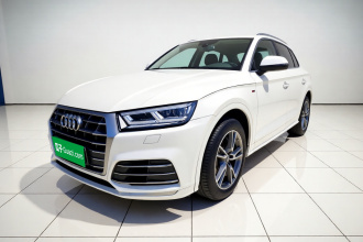 奥迪Q5L 2020款 40 TFSI 荣享时尚型