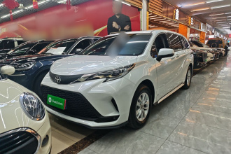 丰田 格瑞维亚 2024款 2.5L混动 舒适版