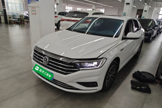大众 速腾 2021款 200TSI DSG舒适智联版