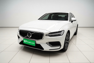 沃尔沃S60 2020款 T4 智远豪华版