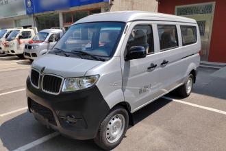 金杯 小海狮X30 2024款 1.5L 财富型客车 5/6/7座