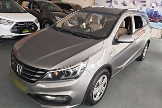 宝骏310W 2017款 1.5L 手动舒适型 国V