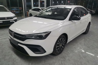 荣威i5 2021款 1.5L CVT铂金版