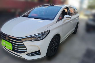比亚迪 宋MAX 2017款 1.5T 自动智联尊贵型 7座