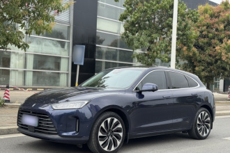 鸿蒙智行 问界M5 2022款 增程后驱标准版