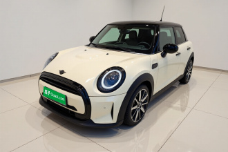 MINI 2022款 改款 1.5T COOPER 经典派 五门版