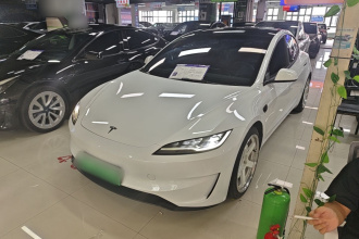 特斯拉 Model 3 2024款 高性能全轮驱动版