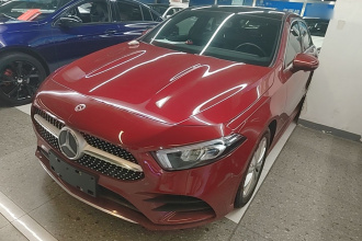 奔驰A级 2021款 A 200 L 运动轿车动感型