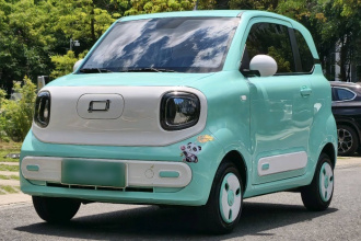 奔腾小马 2025款 222km 伶俐马
