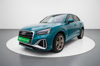 奥迪Q2L 2022款 35 TFSI 时尚动感型