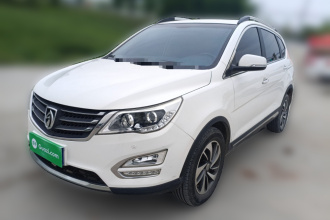 宝骏560 2015款 1.8L 手动豪华型